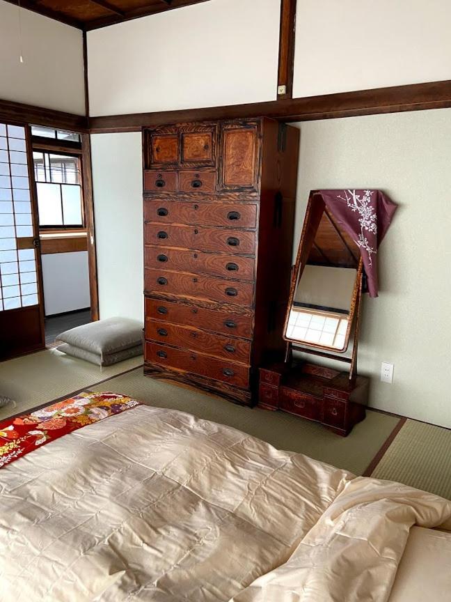 Okiya Guest House & Tapas Bar Kiryu Exterior foto